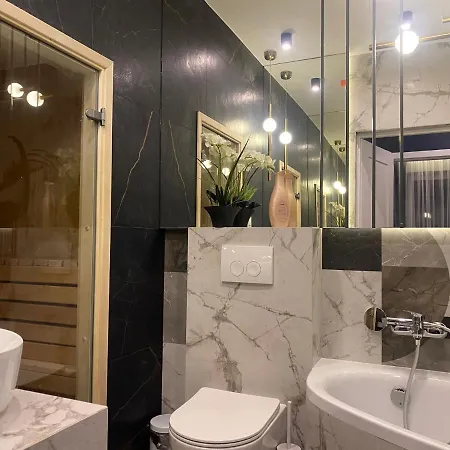 Family&Business Sauna Tężnia Apartments No13 Leśny nad Zalewem z Tarasem i Garażem oraz możliwością wyżywienia - Exclusive New! Kielce Zewnętrze zdjęcie